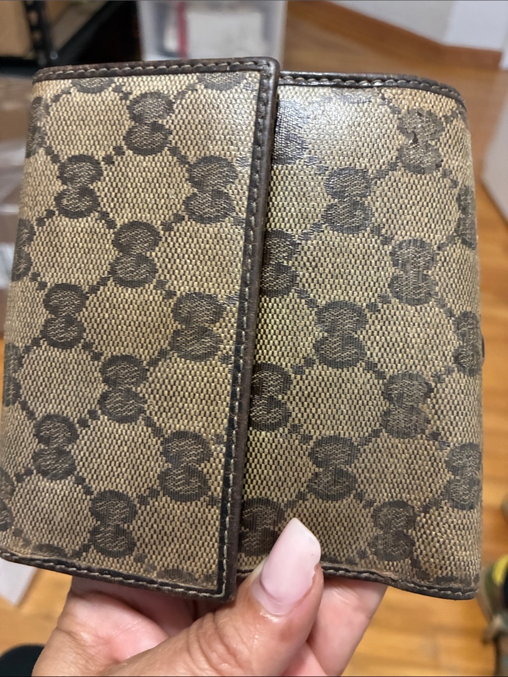 Gucci Monogram Crystal GG Compact Fold wallet beige with box Authentic - Picture 6 of 17